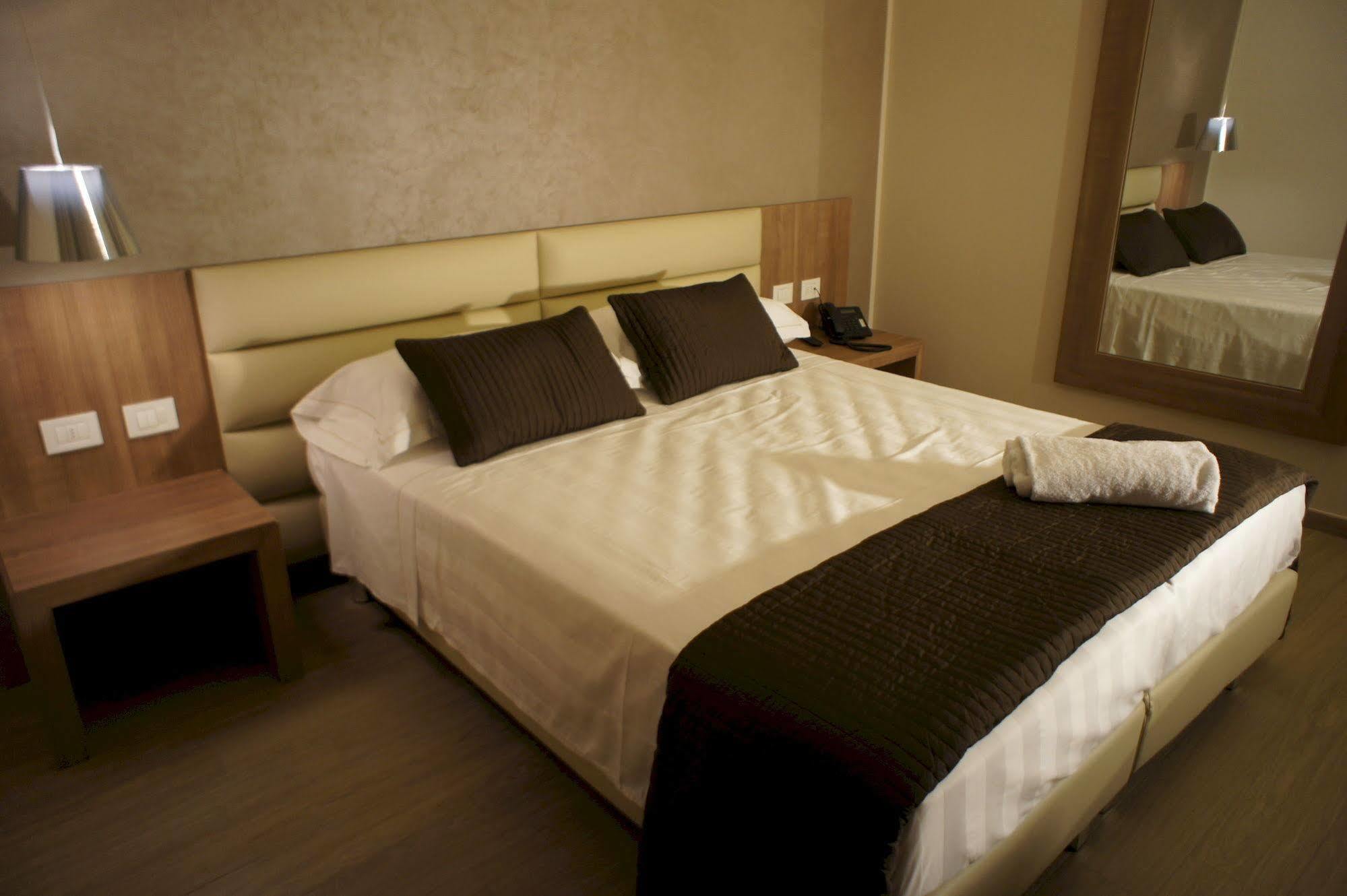 Hotel Al Veliero Pontevico Dış mekan fotoğraf