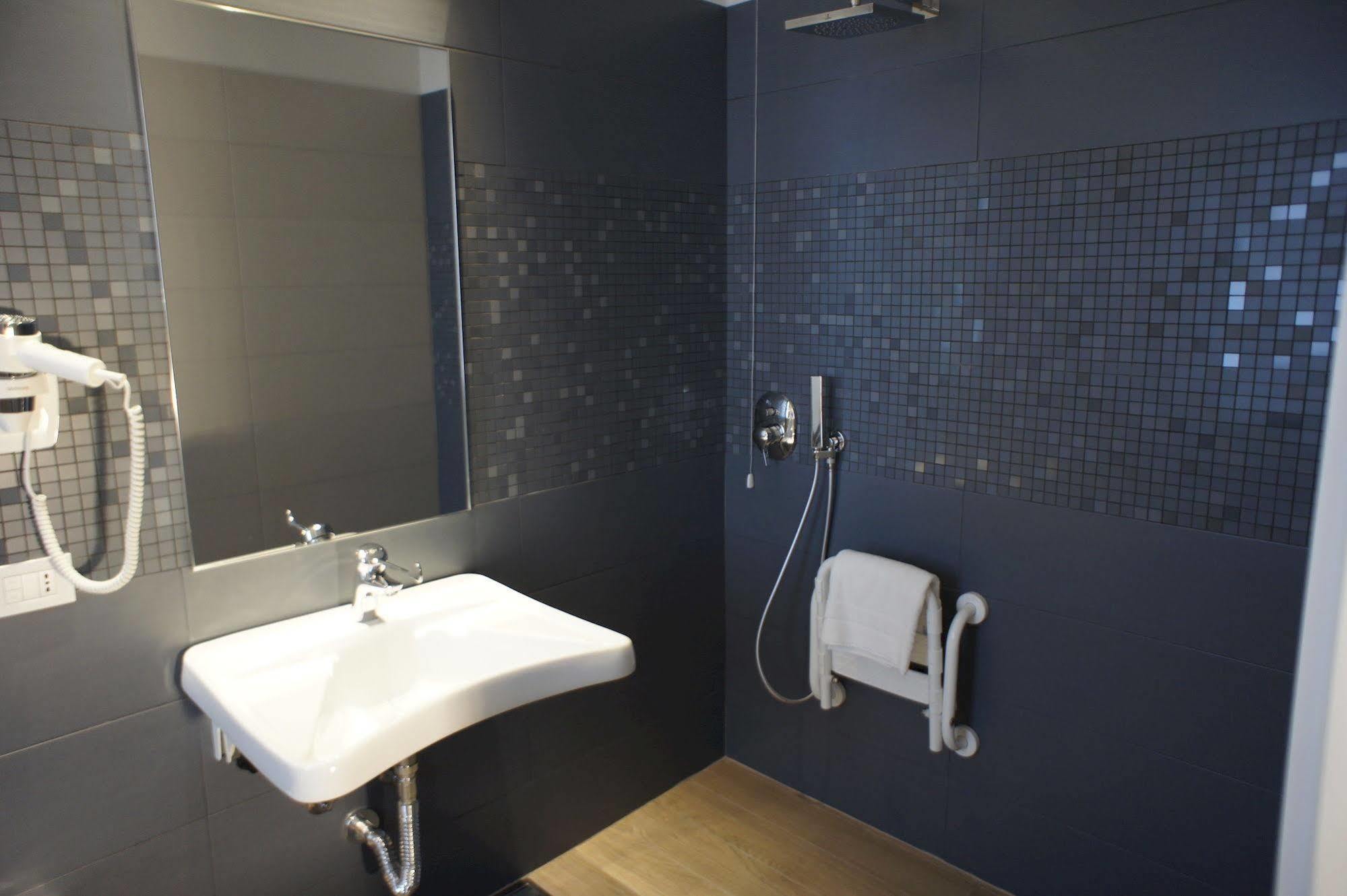 Hotel Al Veliero Pontevico Dış mekan fotoğraf