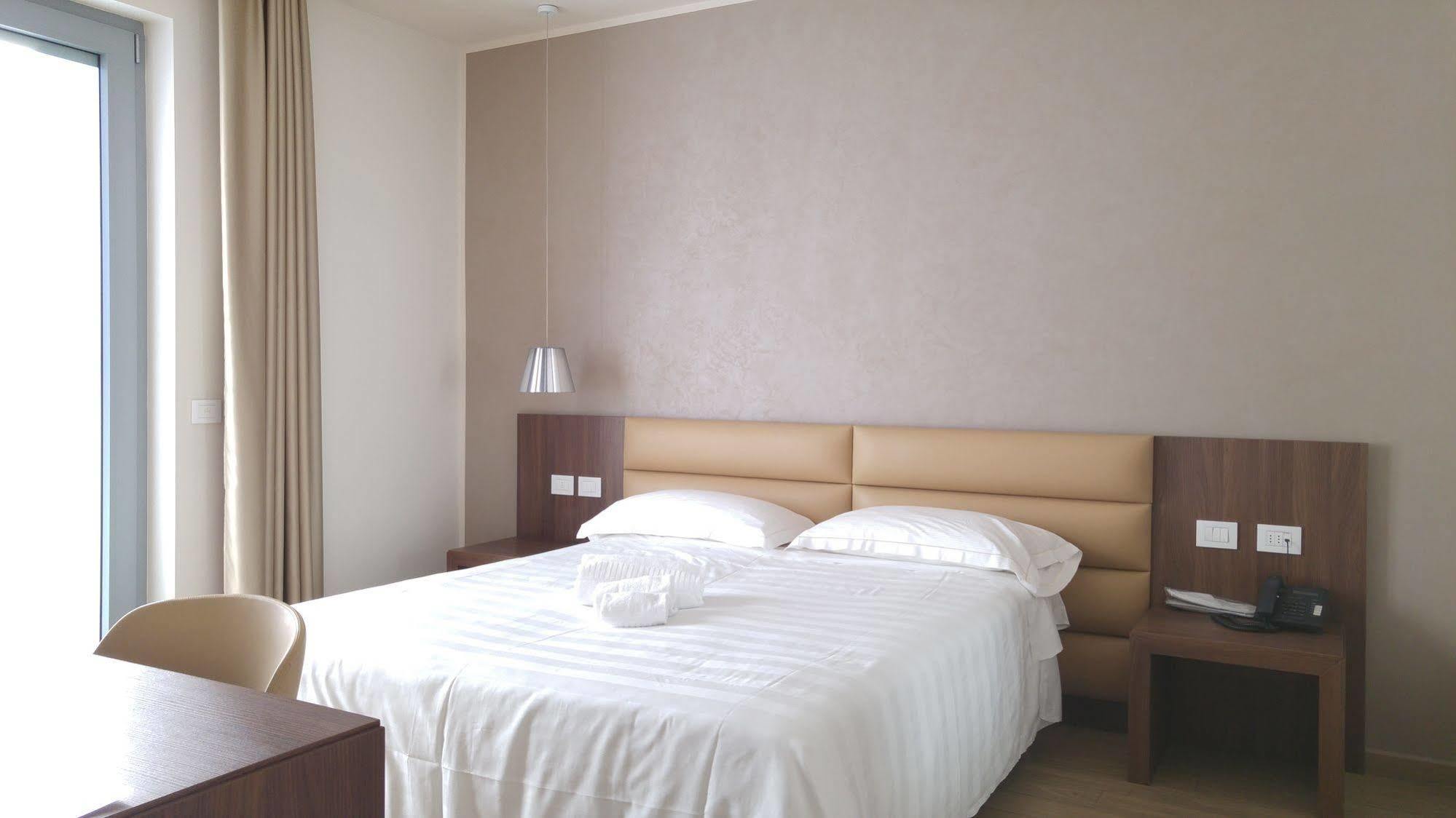 Hotel Al Veliero Pontevico Dış mekan fotoğraf